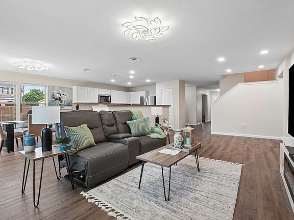 5th image of 1825 Lynnwood Hills Dr