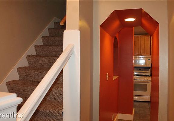 ENTRY WAY