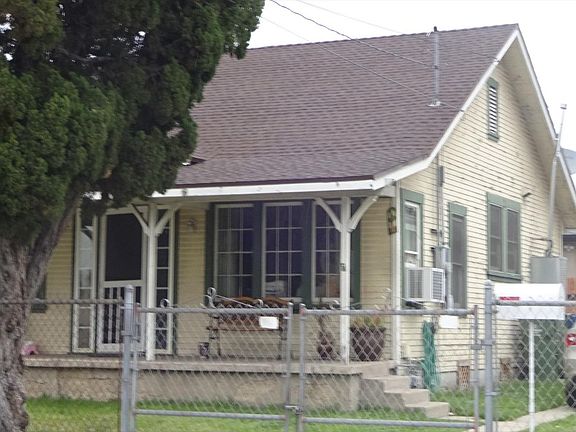 3rd image of 9335 Glendon Way