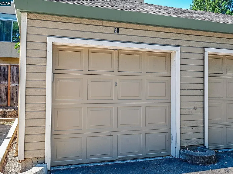 2530 Oak Rd #202 — Photo 6