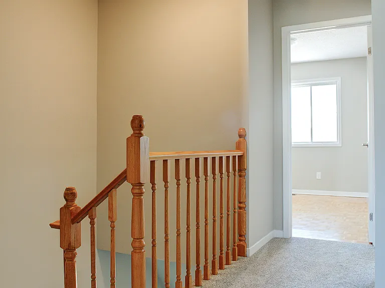 2 Tamara Way — Photo 21
