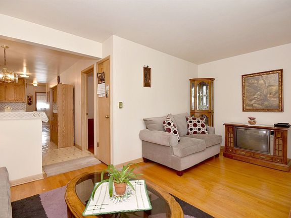 5th image of 1327 Scoville Ave