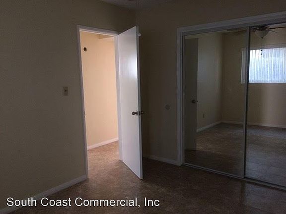 4th image of 4953 W Point Loma Blvd APT 1