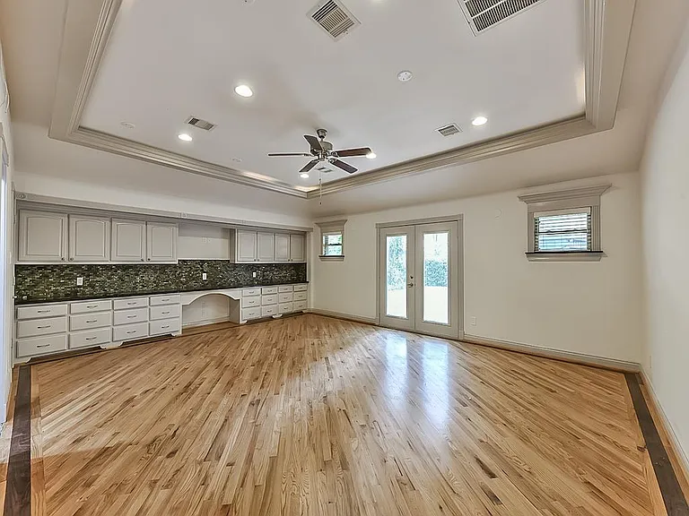5238 Ariel St — Photo 15
