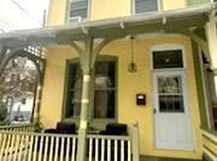 521 Douglass St, Reading, PA 19601