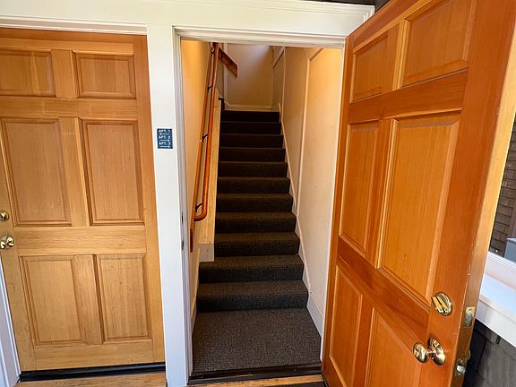 entrance to two upper units