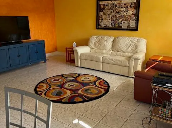 80 Valencia Ter Building D, Delray Beach, FL 33446