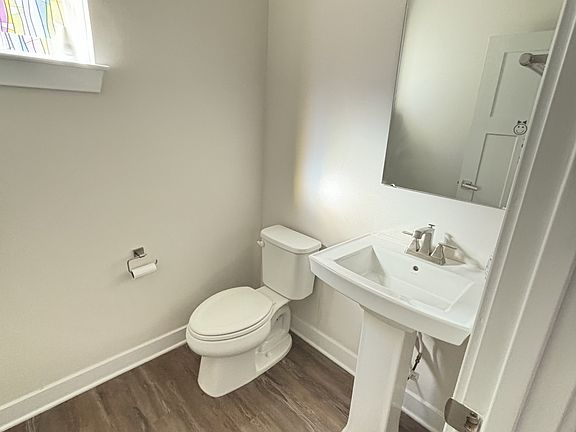 5th image of 722 Eagle Rock Pl