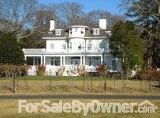 14 Shaw Rd, Sag Harbor, NY 11963