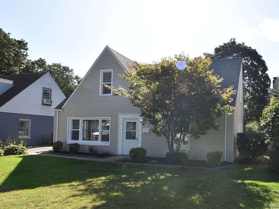 1st image of 4229 W 99th Pl