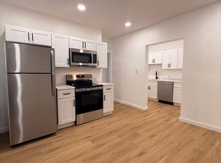 28 Lee St #1, Worcester, MA 01602