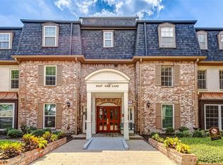 353 N Post Oak Ln APT 823, Houston, TX 77024