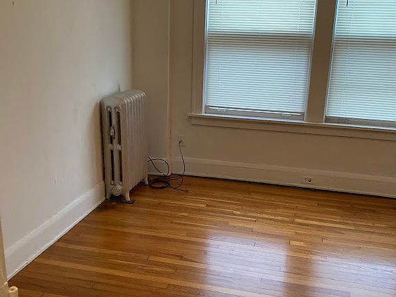 2nd image of 1407 Marlowe Ave