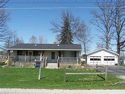 1st image of 3049 Oakwood St