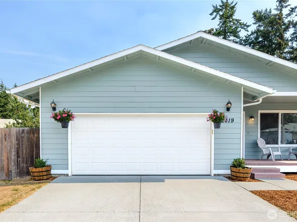 2419 Arbutus Ln, Port Angeles, WA 98363