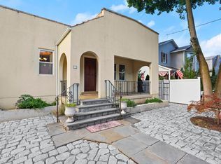 11 Rex St, Greenwich, CT 06831