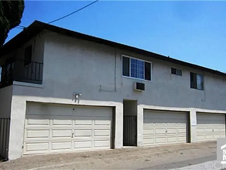 2618 Milton Ave — Photo 22