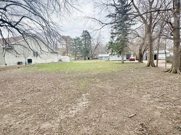 2018 Casselman St, Sioux City, IA 51103