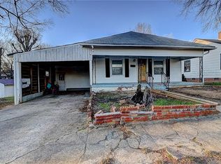 404 W 1st St, Cherryville, NC 28021