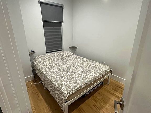 5th image of 127 Kingston Ave APT 2F