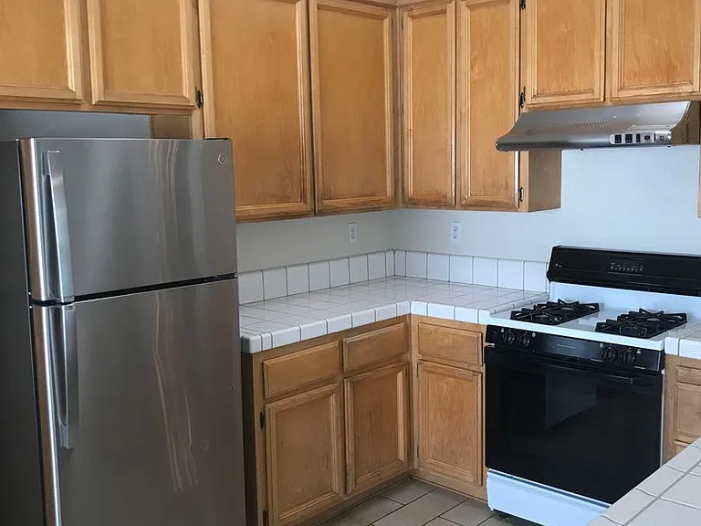 3008 Mallorca Ln — Photo 10