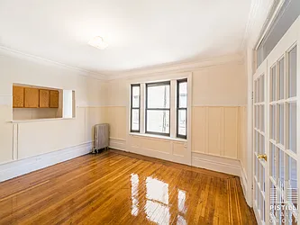 Rented by Pistilli Realty Group