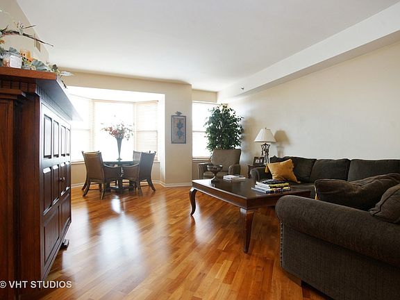 3rd image of 77 S Evergreen Ave Unit 304