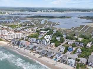 24 Porpoise Place, North Topsail Beach, NC 28460