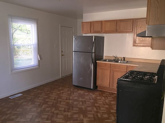 2nd image of 2107 E 223rd St