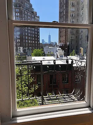 Rented by LJ Sloane Management | media 18