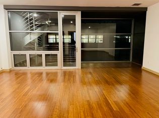 333 W 16th St #5, New York, NY 10011