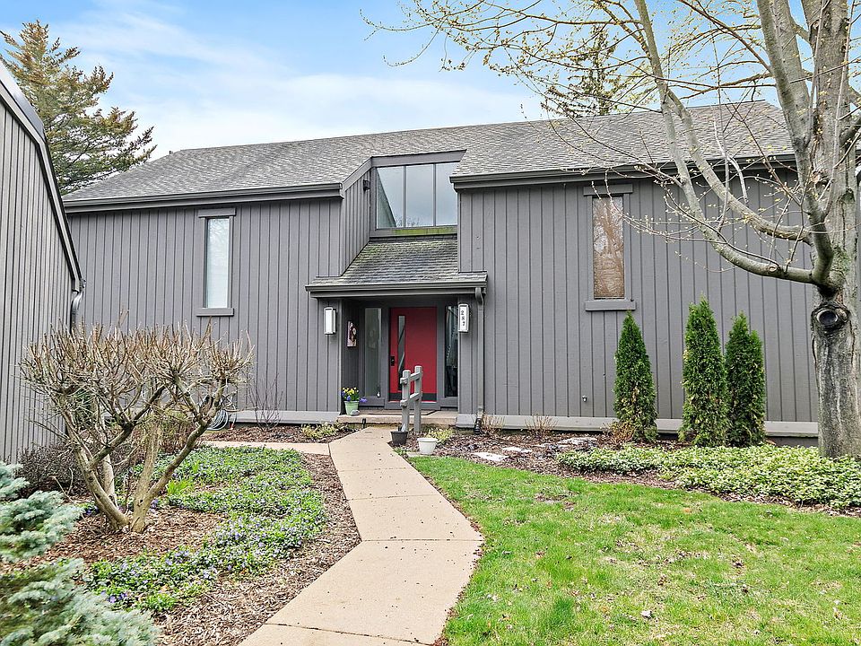 1st image of 287 Deer Trail Ct APT D