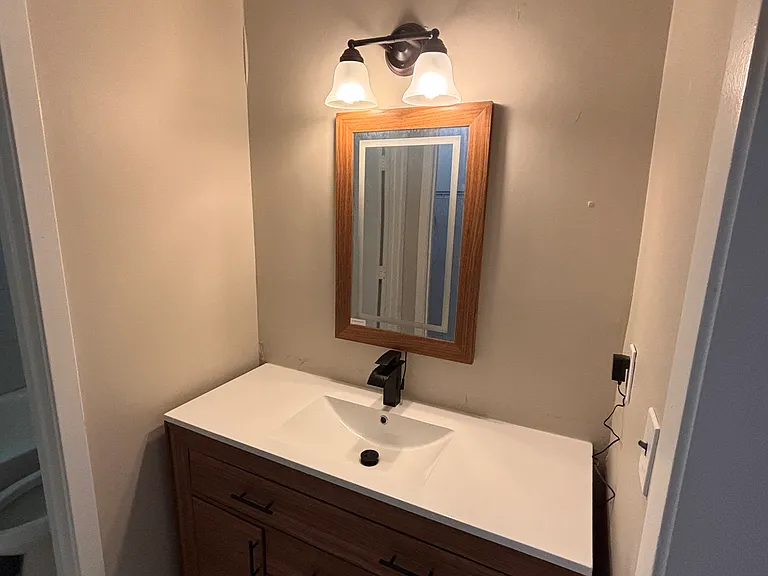 5552 Mountain Springs Cir — Photo 18