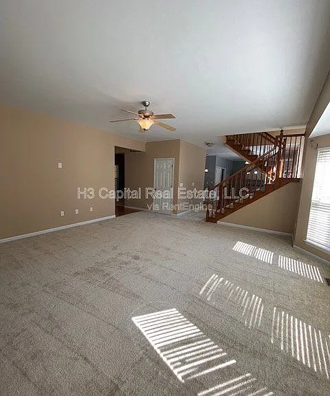 2209 Tigers Way — Photo 9