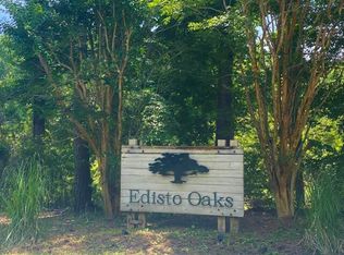 25 Blackbear Dr, Edisto Island, SC 29438