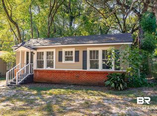 166 Crenshaw St, Mobile, AL 36606