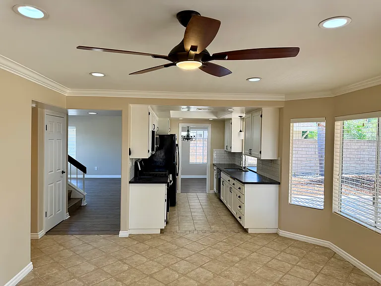 4658 Magens Bay — Photo 9