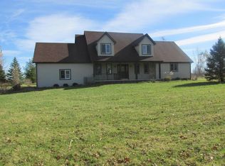 8627 Cross Rd, Washington Court House, OH 43160