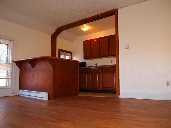 4th image of 41 S Manning St APT 2