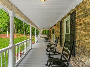 808 Lakey Gap Rd, Black Mountain, NC 28711