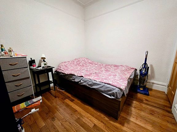 4th image of 5124 9th Ave #3F