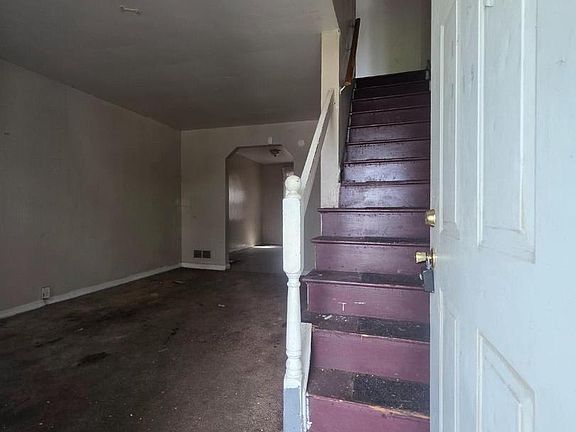 3rd image of 4519 Pall Mall Rd