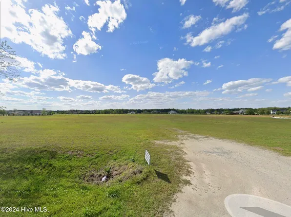 3695 Mobleys Bridge Road, Grimesland, NC 27837