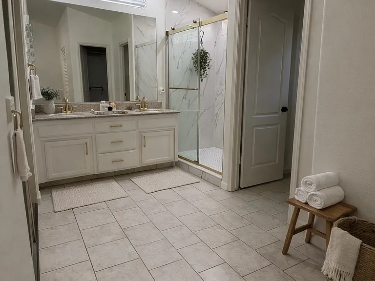 1790 E Chelsea Dr — Photo 10