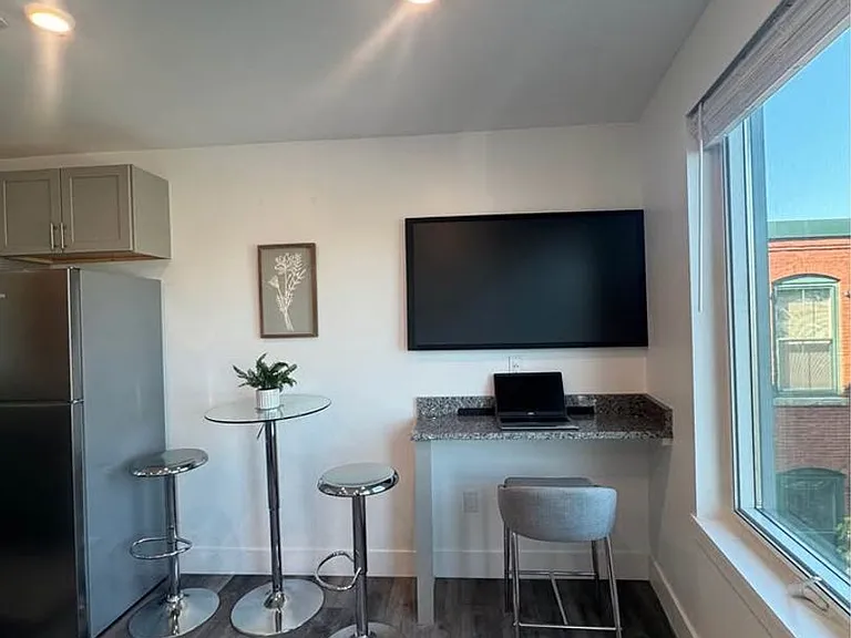 585 ESSEX STREET — Photo 56
