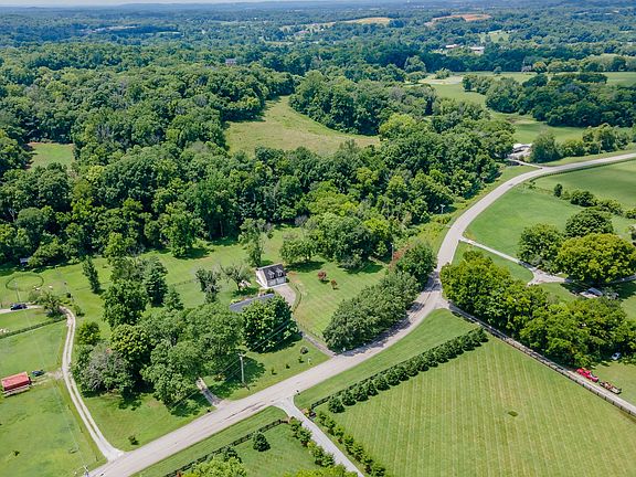 5th image of 4439 Harpeth School Rd
