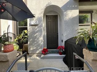 2123 Solara Ln, Vista, CA 92081