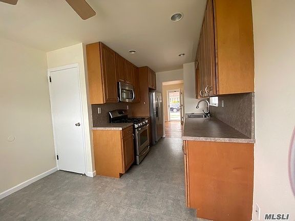2nd image of 89 Myers Ave
