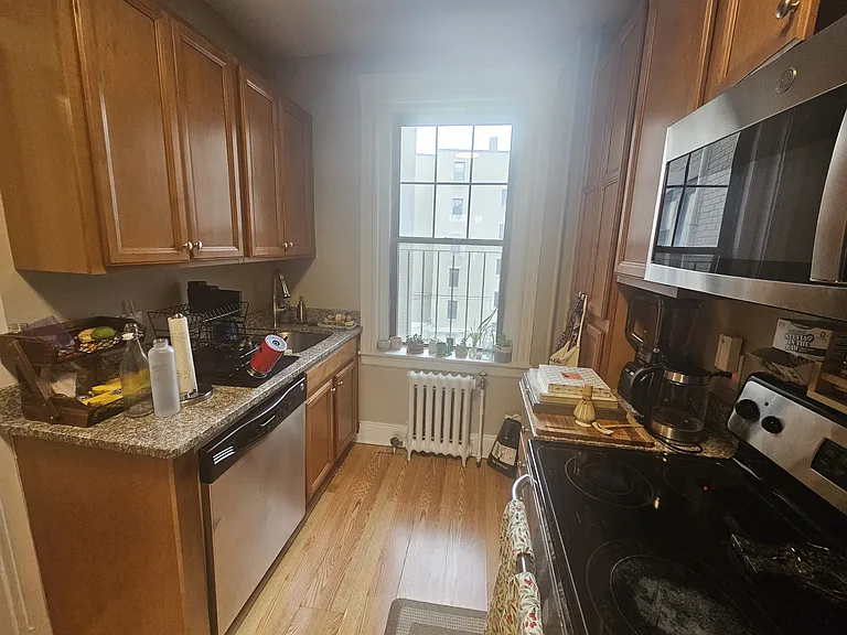 370 Chestnut Hill Ave #35 — Photo 3