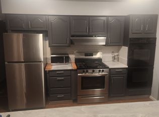 2036 Canterbury Dr #B, Las Vegas, NV 89119